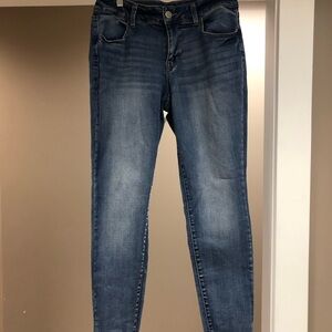 Maurices Mid Rise M Jeans Medium 8/10 Regular